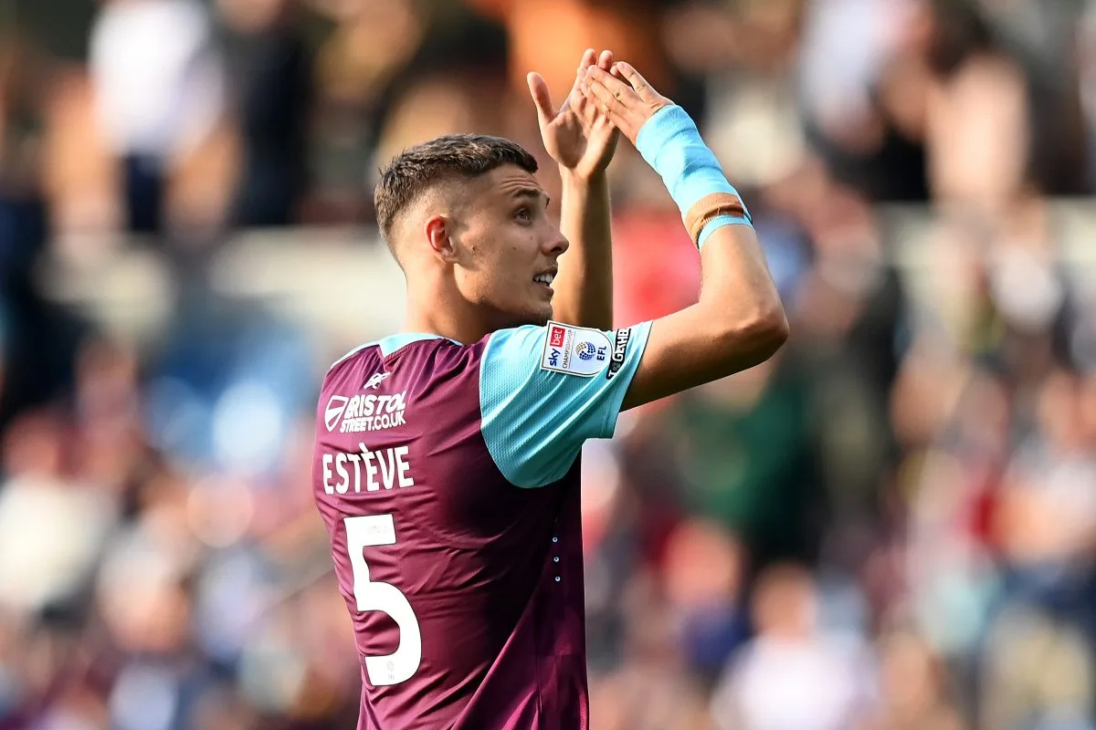 Everton consider Burnley’s Maxime Estève as Jarrad Branthwaite replacement