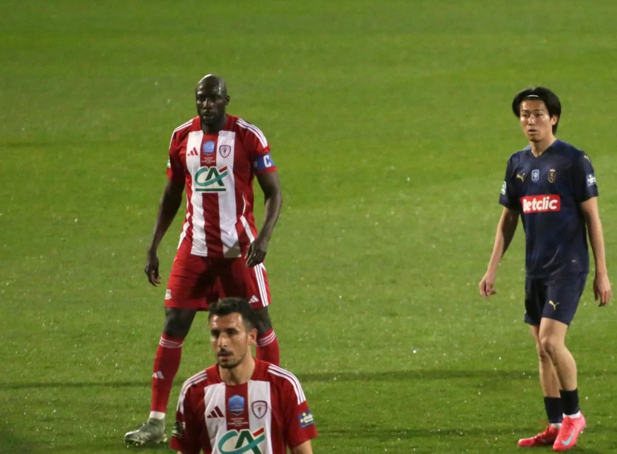 «  C’est pourquoi ils sont là où ils sont dans la ligue  » – Cannes ‘Cheikh N’doye critique la performance de Reims