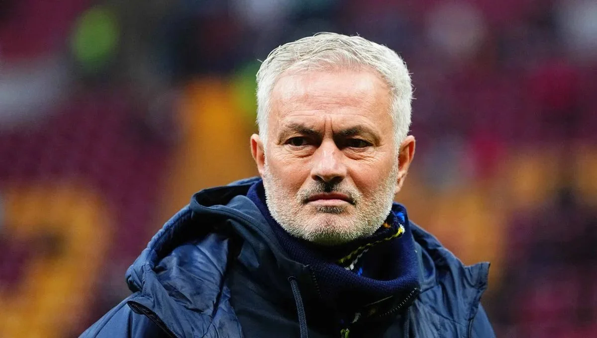 Galatasaray commence une action en justice contre Jose Mourinho pour son racisme présumé