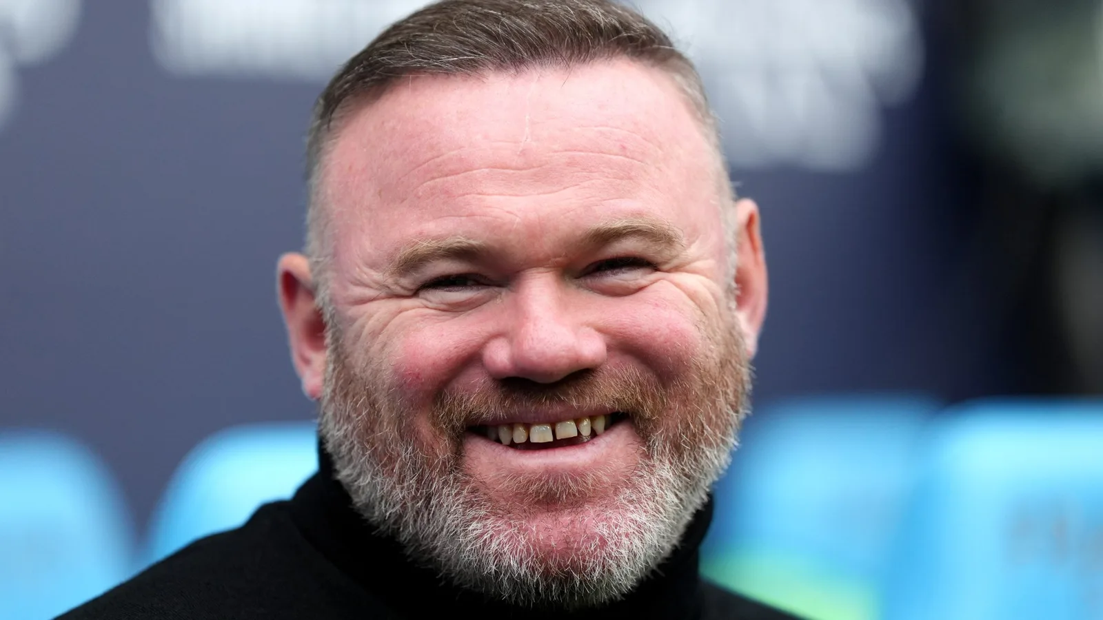 Tug de guerre à quatre voies pour Wayne Rooney avec Man Utd Legend se déroule pour un nouvel emploi quelques semaines après le licenciement de Plymouth