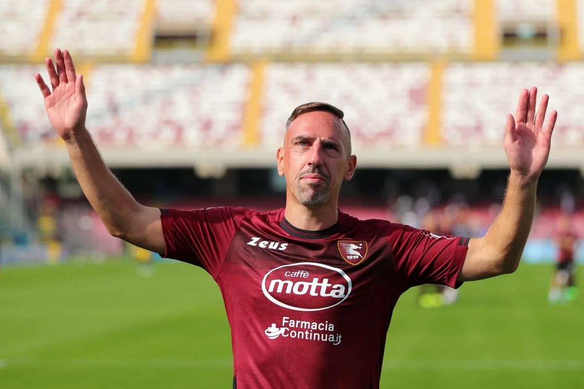 «  Ils auraient pu couper ma jambe  » – Franck Ribery sur une horrible infection du genou qui a provoqué la retraite