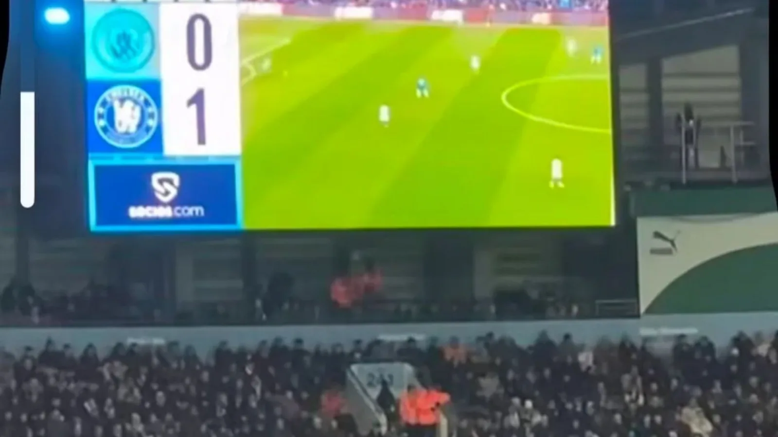 L’ancien flop de Chelsea obligé de s’expliquer après avoir été aperçu assis avec les fans de Man City pour la défaite à l’Etihad