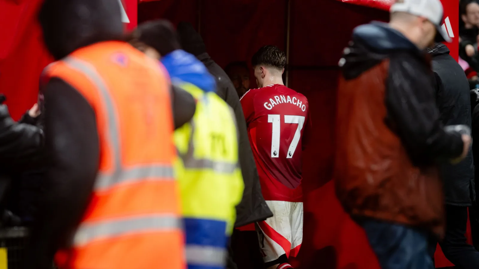 La punition d’Alejandro Garnacho pour l’homme Utd Tunnel Strop révélée alors que Ruben Amorim fait la lumière sur la controverse