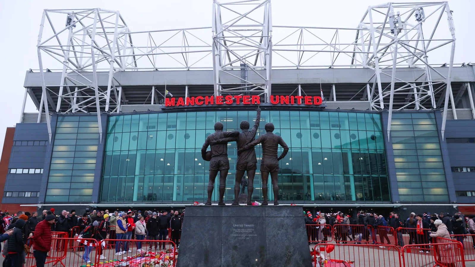 Man Utd risque de voir la capacité du stade RÉDUITE par un organisme gouvernemental qui a le pouvoir de fermer certaines parties d’Old Trafford