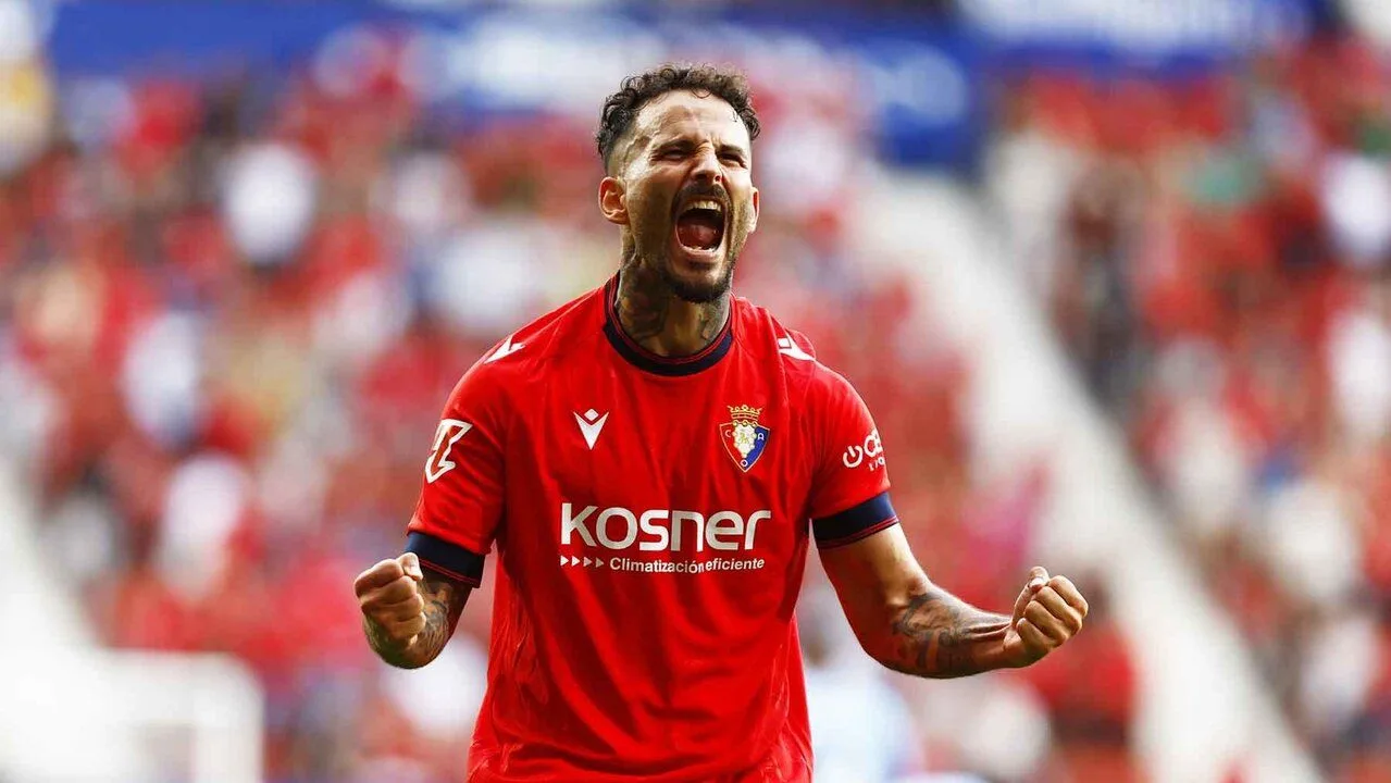L’ailier d’Osasuna manquera le choc de la Copa del Rey afin de continuer à aider les efforts de récupération de DANA après la tempête