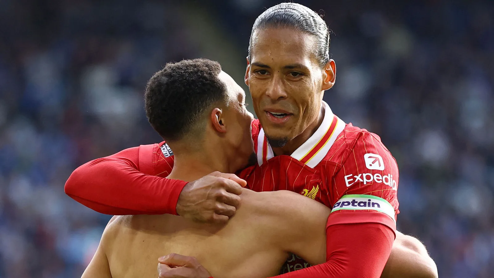 Leicester 0 Liverpool 1: Reds à une seule victoire du titre de Premier League après le vainqueur de Trent Alexander-Arnold