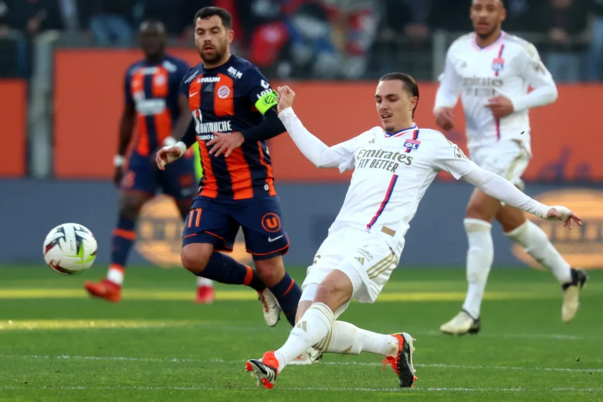 Crystal Palace fait pression pour recruter le milieu de terrain lyonnais Maxence Caqueret