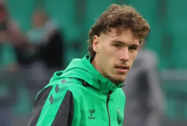 Lucas Stassin de Saint-Étienne à Mlle Monaco Tie