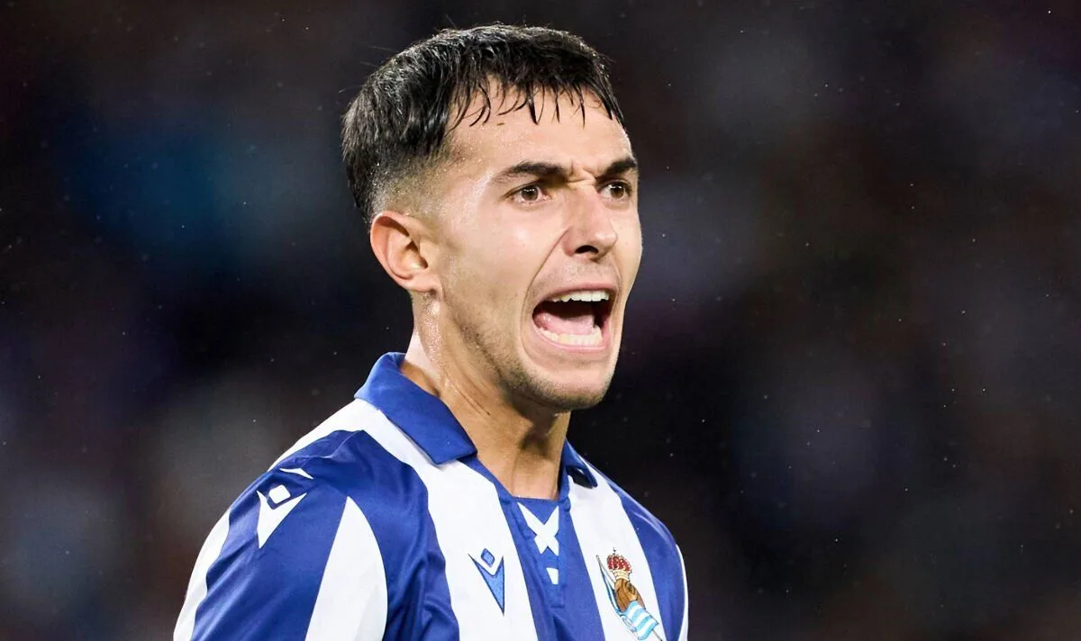 Arsenal reste «confiant» sur le plan de transfert Martin Zubimenddi