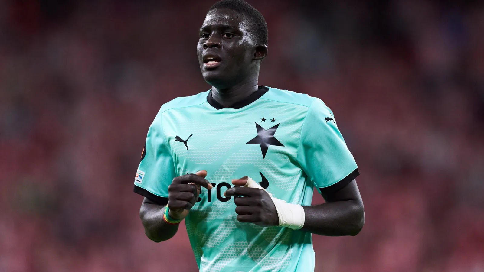 Brighton s’apprête à détourner son grand rival Crystal Palace pour 20 millions de livres sterling en signant un défenseur international prodige