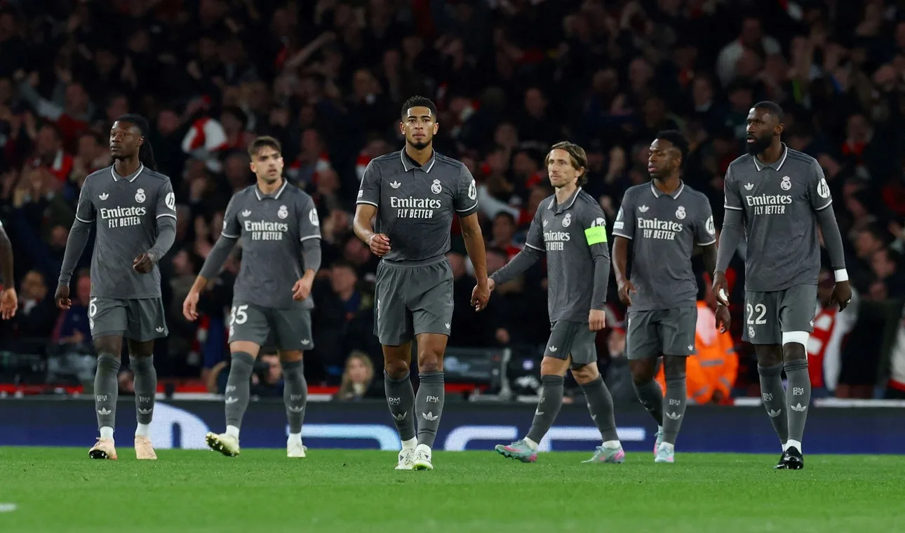 Quatre stars du Real Madrid ont parlé dans le vestiaire après la défaite d’Arsenal
