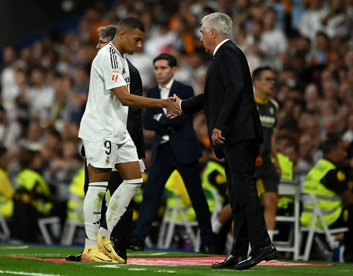 Carlo Ancelotti identifie Kylian Mbappé comme le problème du Real Madrid