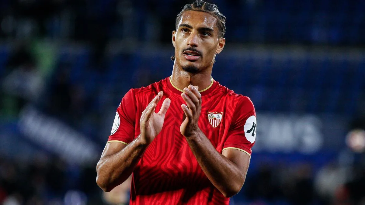La star de Séville s’ouvre sur l’appel pour rejeter le transfert en Premier League