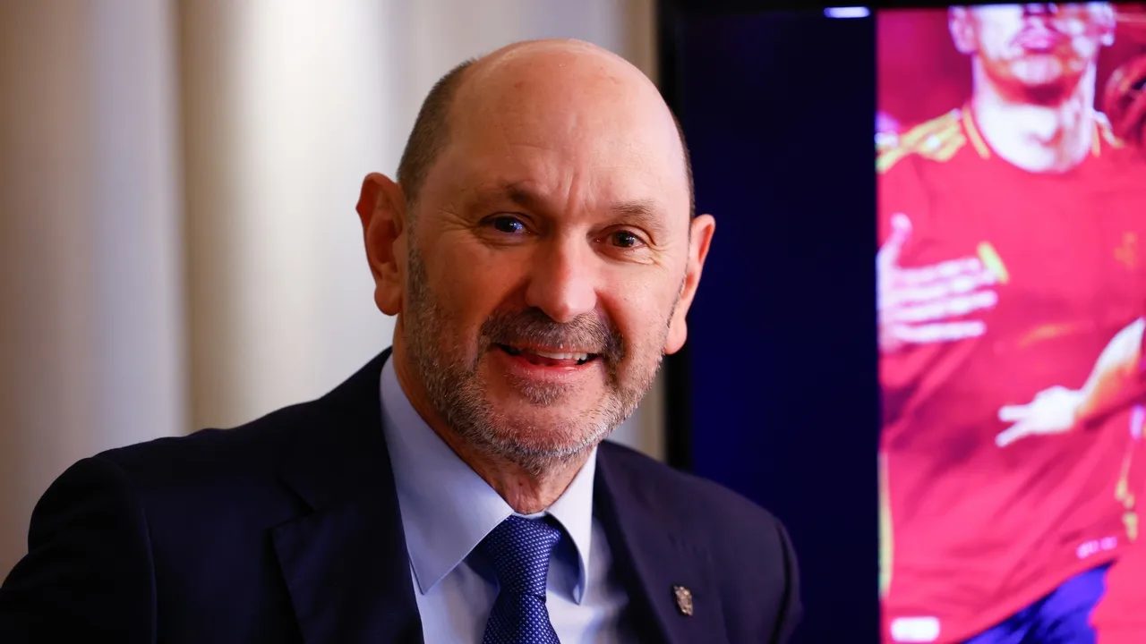 L’arbitrage espagnol pour subir un «changement structurel» explique le président de la RFEF