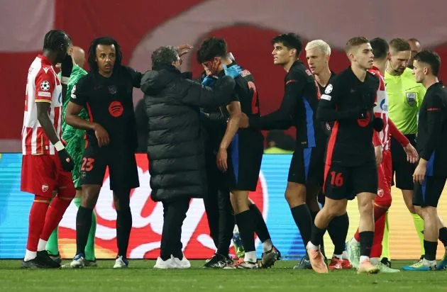 Les photos montrent la terrible blessure subie par la star de Barcelone lors de la victoire de l’Etoile Rouge.