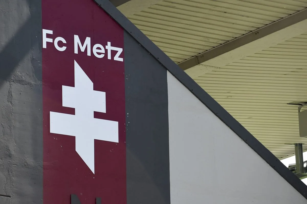Metz a prédit Xi V Reims: Joel Asoro et Arnaud Bodart out
