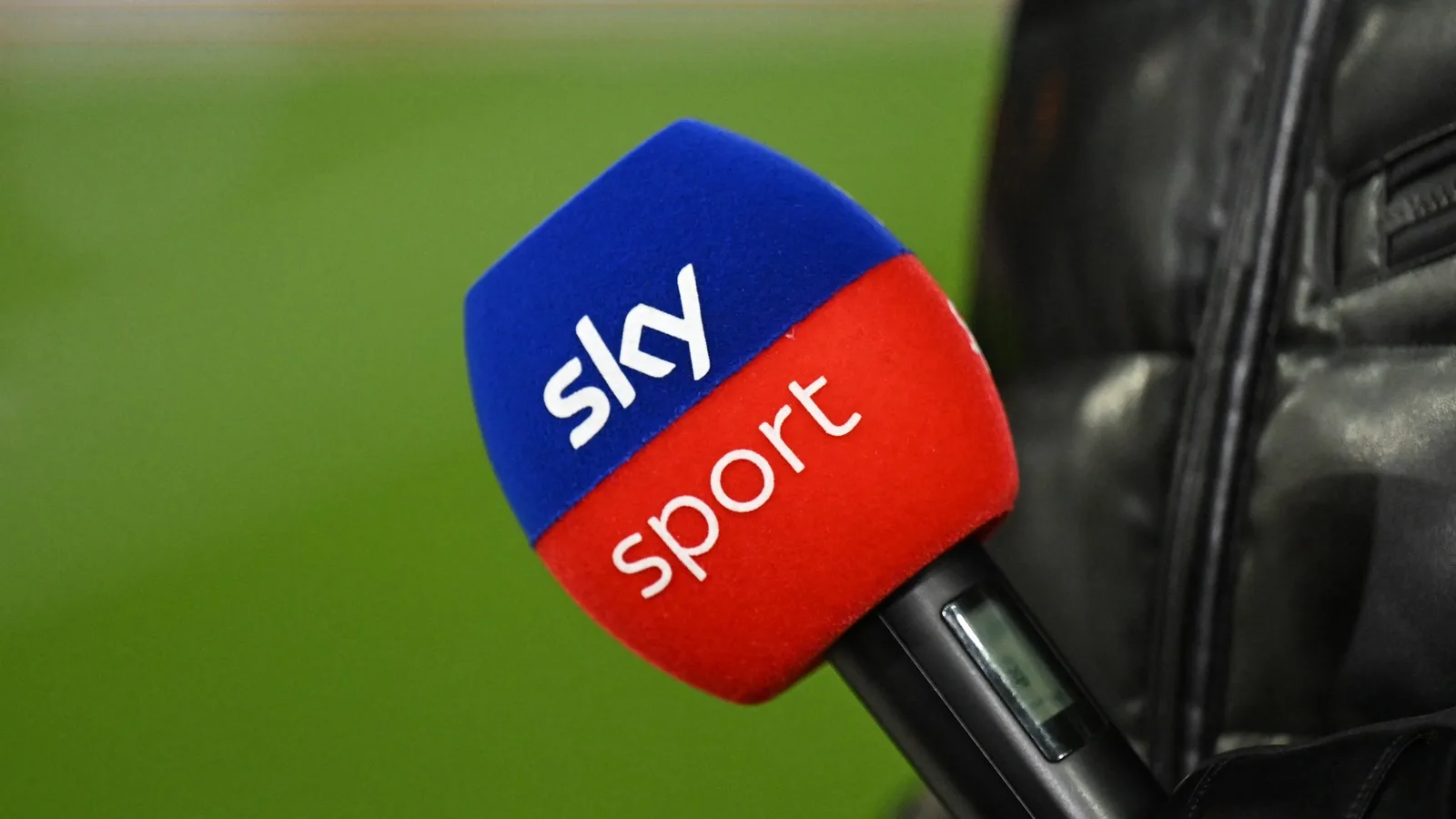 La panne de football à 15 heures face à la hache après plus de 60 ANS alors que les chefs de l’EFL et de la Premier League estiment que le concept est dépassé