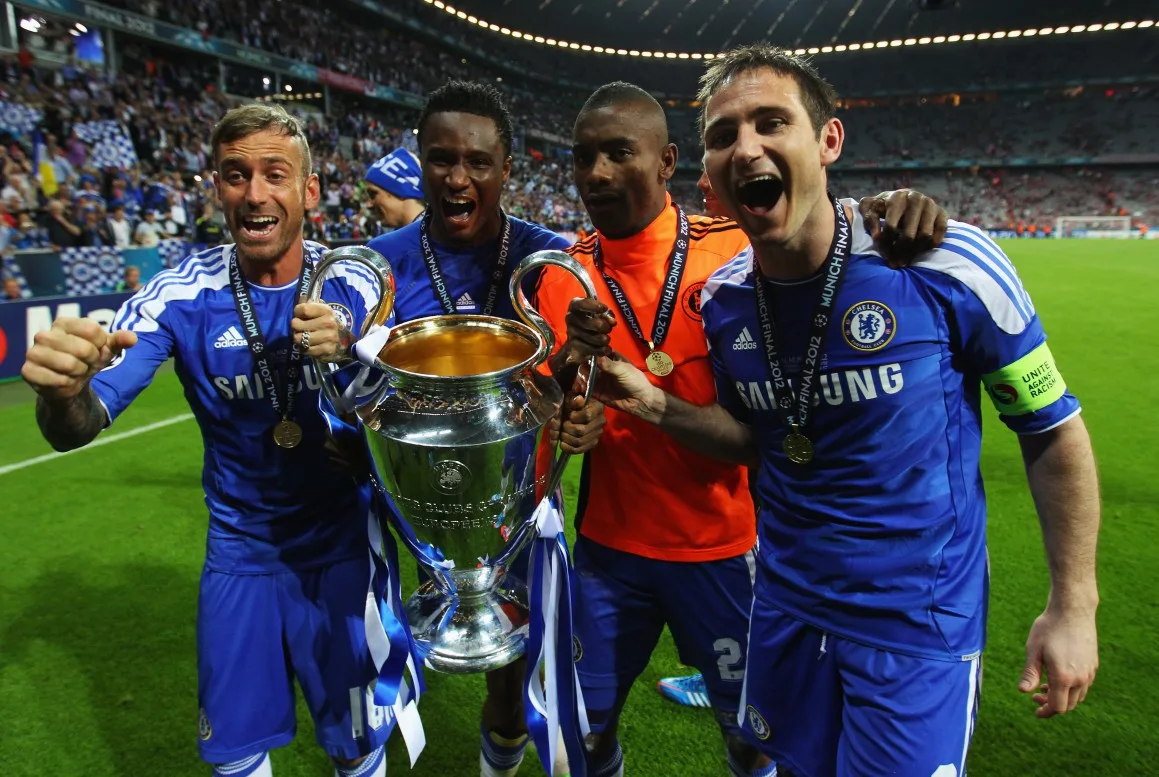 La paire de Chelsea était «M. Et Mme ‘et «se sont rendus fous» en rangées sur une crème hydratante, mais les arguments ont aidé Squad