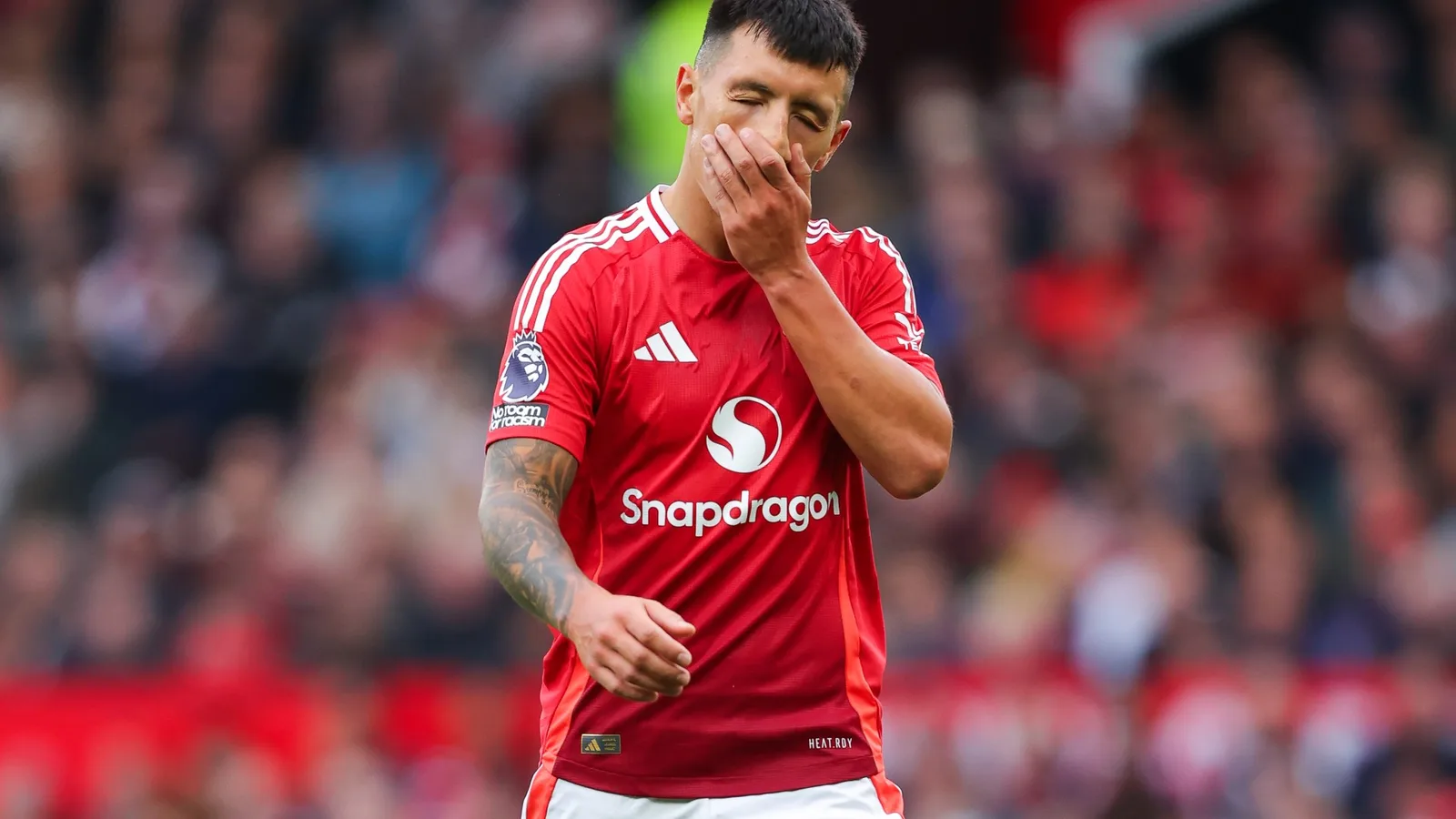 Pourquoi Lisandro Martinez ne joue-t-il PAS pour Man Utd contre Arsenal ?