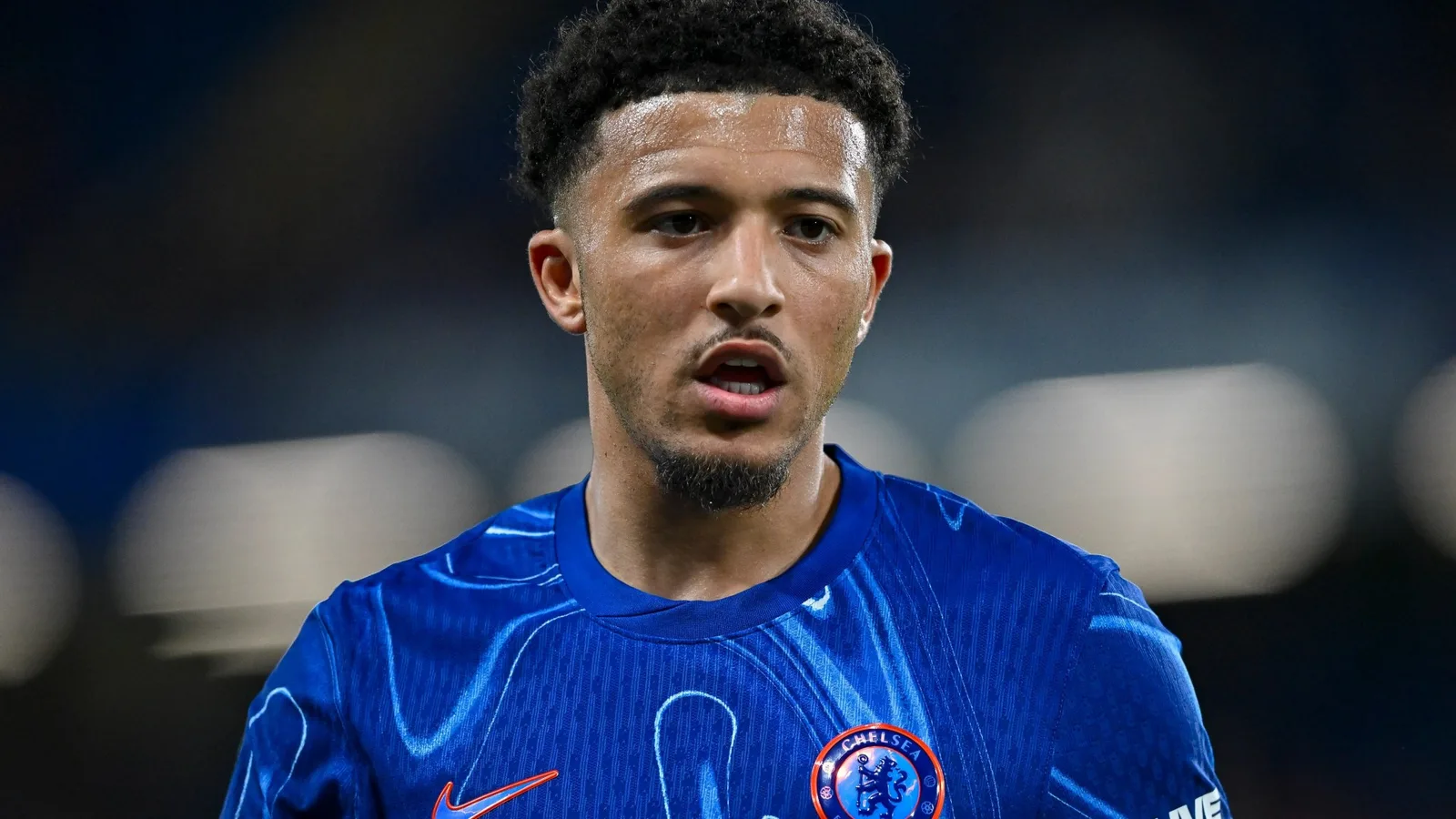 Chelsea «Demandez à 350 000 £ par semaine de MAN UTD LOREEE JADON SANCHO pour signer un nouveau contrat avant de terminer 25 millions de livres sterling»