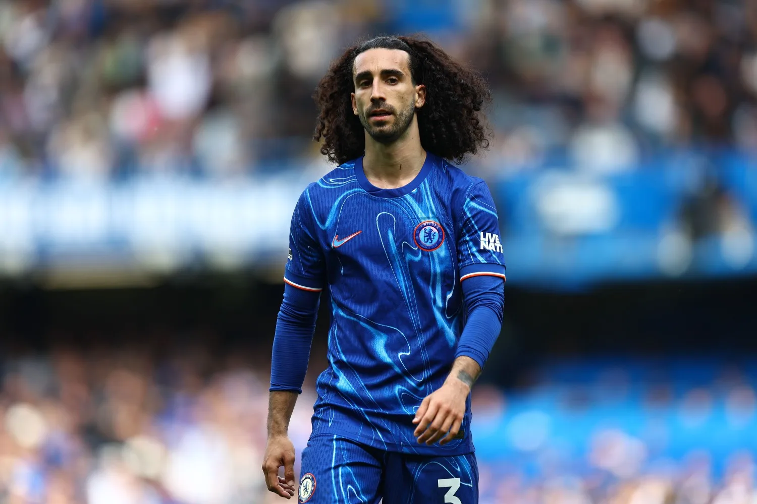«Mieux vaut tard que jamais» – Chelsea obtient enfin le sponsor de chemise avec un nouveau kit à porter pour les quatre derniers matchs de Premier League