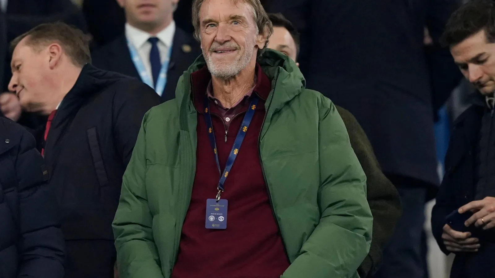 «  Je suis le cœur brisé  » – L’écrivain prééminent de Man Utd révèle qu’il est victime des coupes de Sir Jim Ratcliffe dans le poste émotionnel