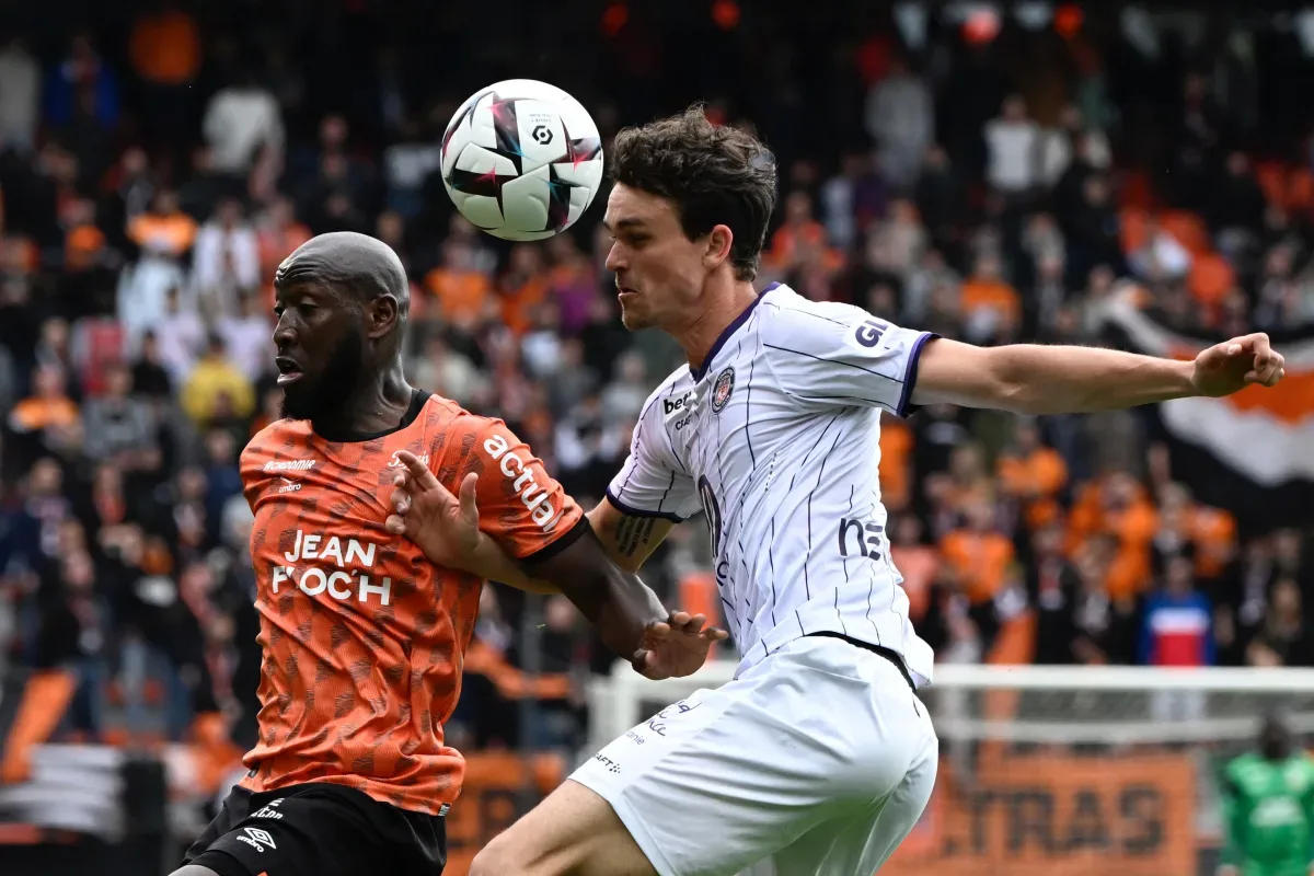 Toulouse a prédit XI contre Saint-Étienne : Rasmus Nicolaisen absent, Joshua King titulaire