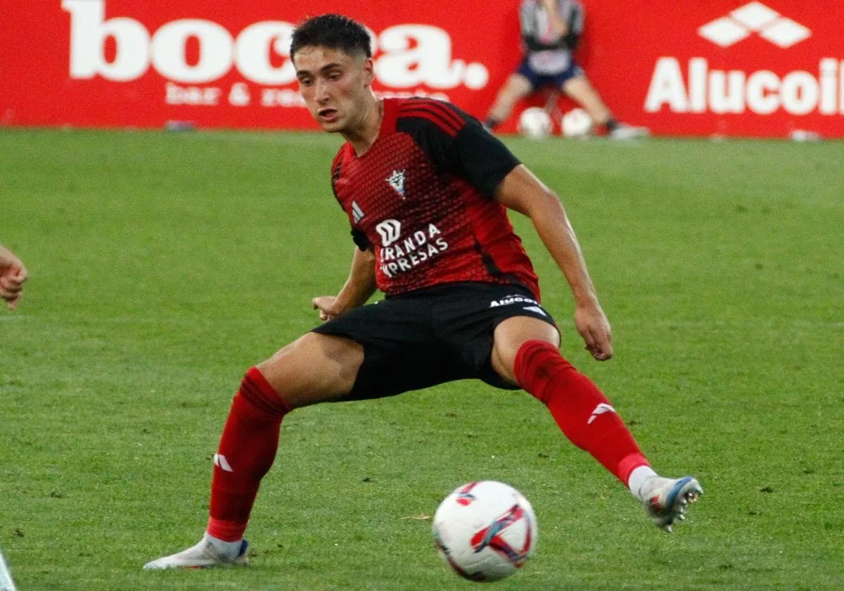 Les géants européens s’intéressent au successeur de Martin Zubimenddi
