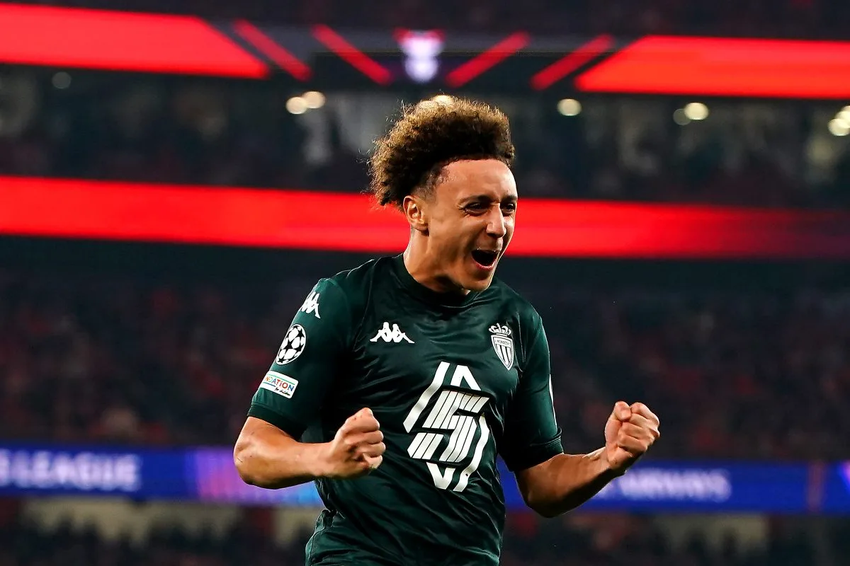 Thiago Scuro appelle Eliesse Ben Seghir à rester à Monaco