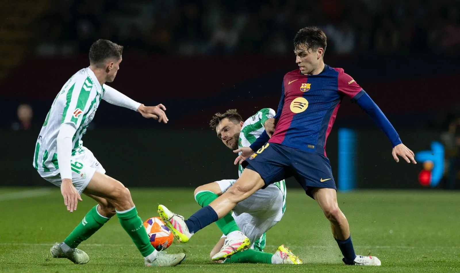 Barcelone détenue par Real Betis mais étend l’avantage de La Liga à quatre points