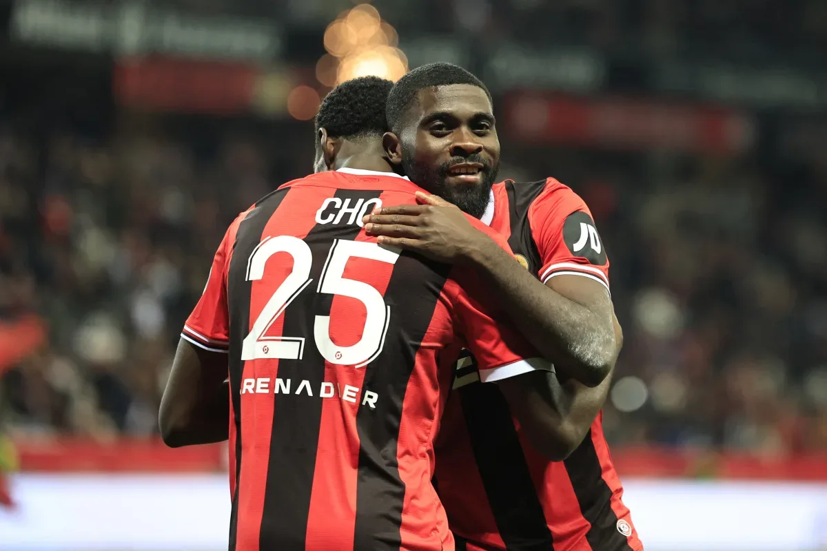 NOTES DES JOUEURS | OGC Nice 2-2 Twente : Nice à 10 sauve un match nul tardif mais la première victoire en Ligue Europa reste insaisissable