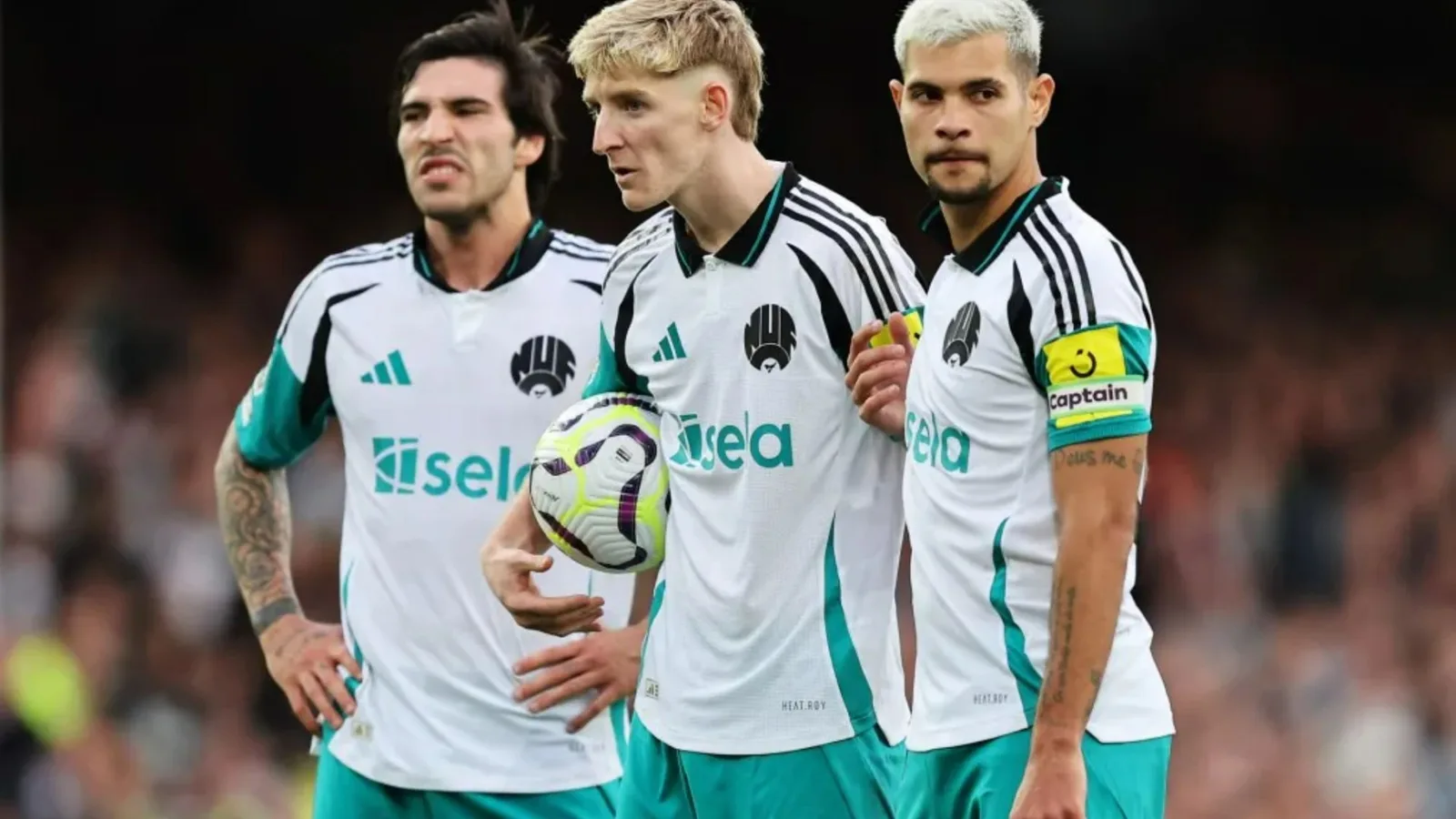 Le transfert de Man City est un coup dur alors que le milieu de terrain vedette de la Premier League dit qu’il « se sent chez lui » là où il est et qu’il est « très heureux »