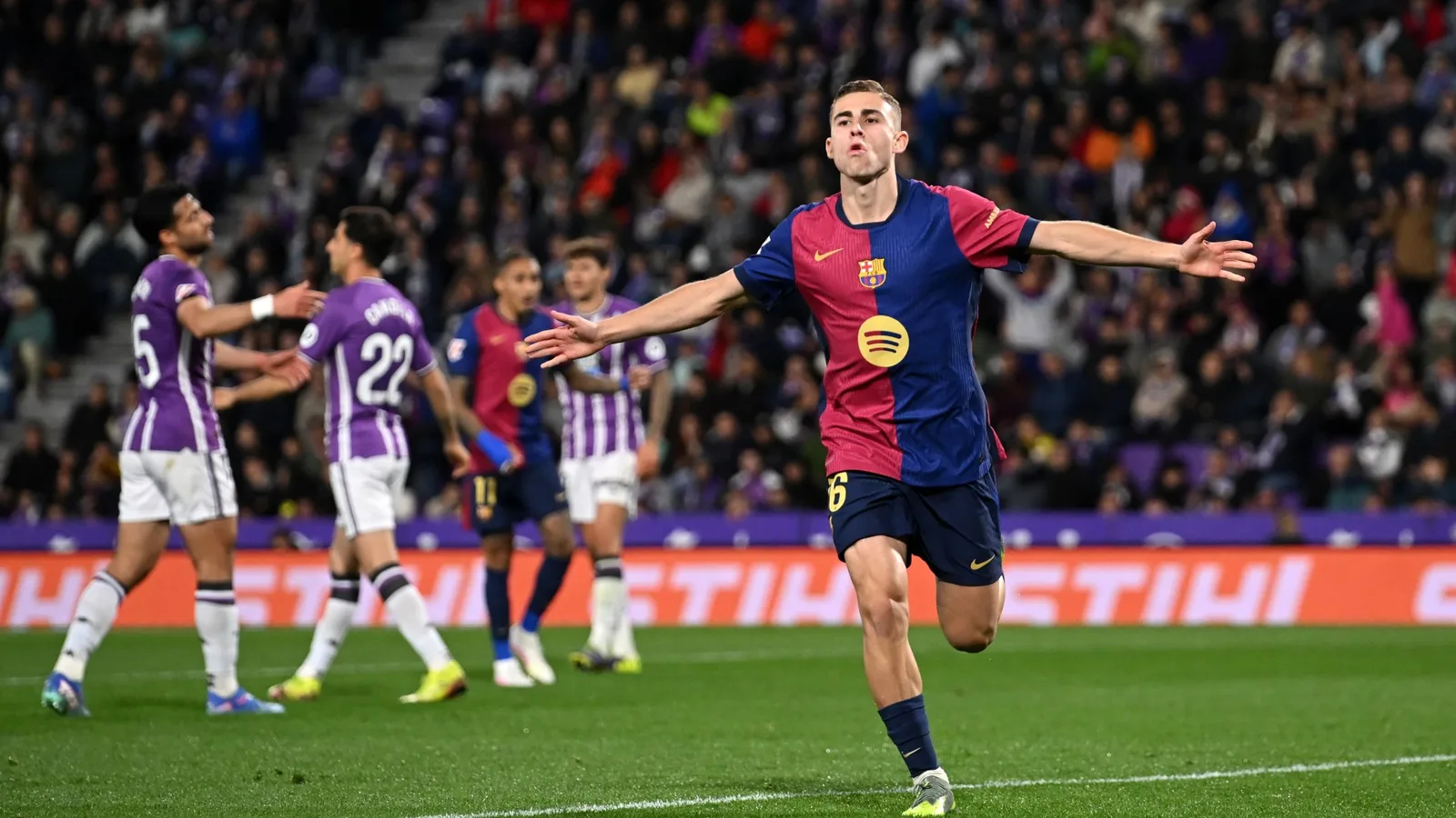 Barcelone survive le titre de la Liga effrayer avec le retour du Valladolid