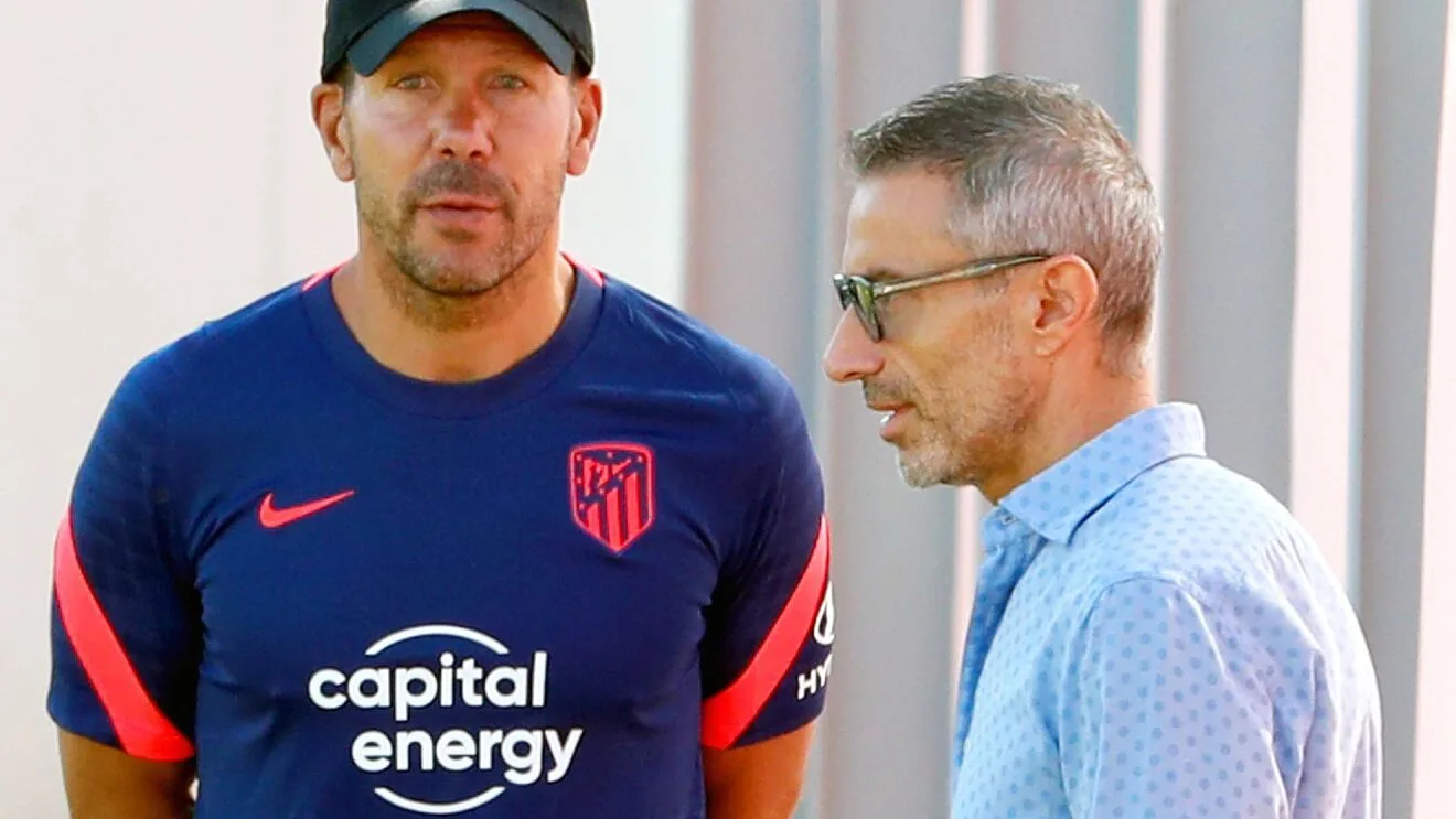 Manchester United envisage de remplacer Dan Ashworth par le directeur sortant de l’Atletico Madrid