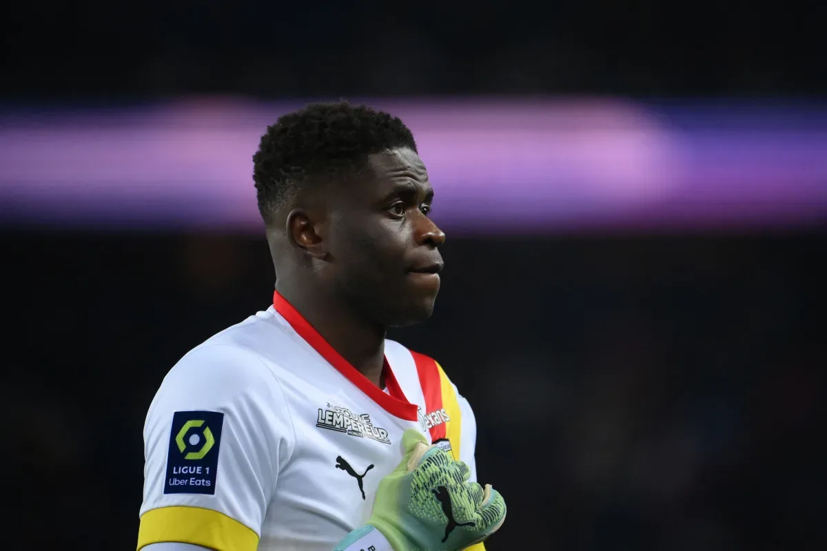 Lens annule le transfert de 14 M€ de Brice Samba à Rennes