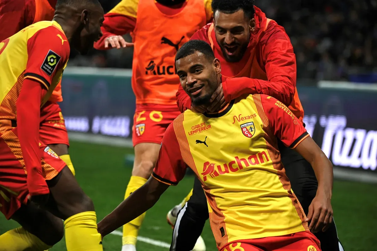 Crystal Palace voit l’approche pour Andy Diouf de Lens rejetée