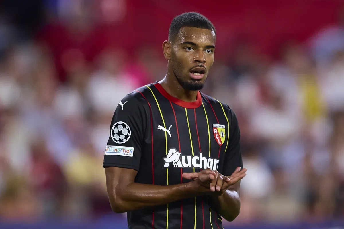 Crystal Palace et Bayer Leverkusen Monitor Lens Lensder Andy Diouf
