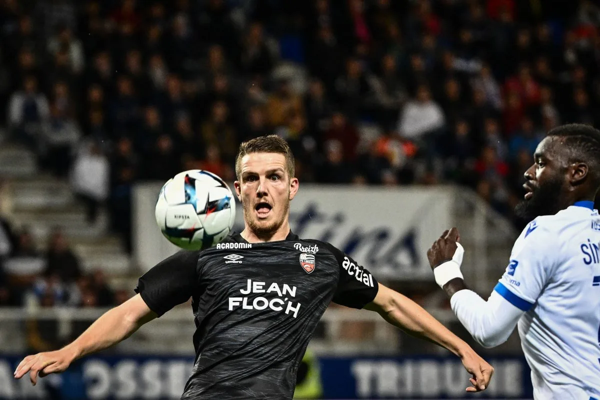 Official | Julien Laporte joins Montpellier from Lorient