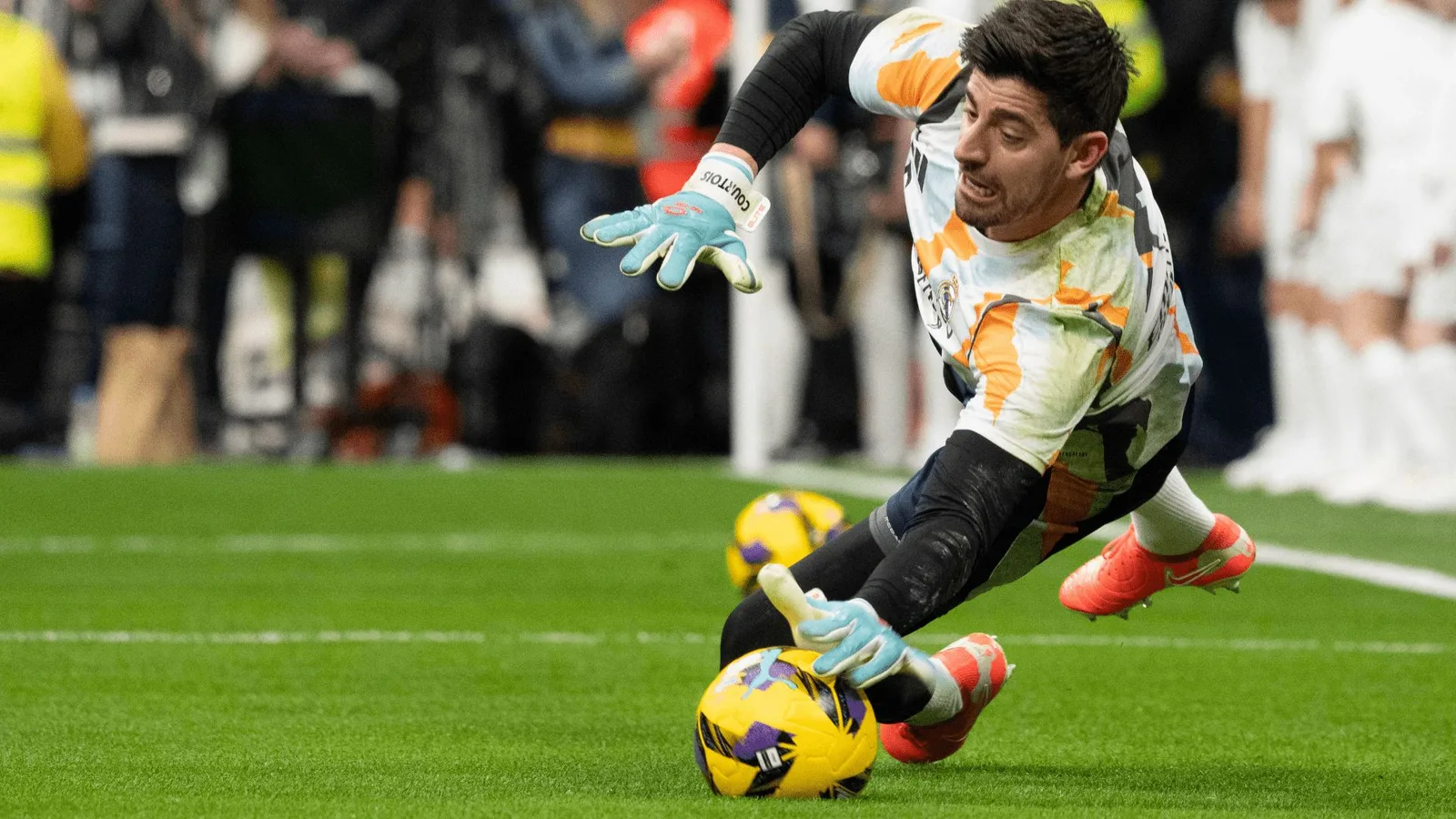 Le Real Madrid en alerte après la blessure de Thibaut Courtois dans l’échauffement de la Belgique