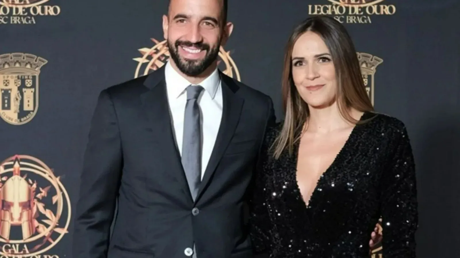 « Elle me jette ça à la figure tous les jours » – Le patron de Man Utd, Amorim, révèle ses regrets que sa femme Maria évoque toujours
