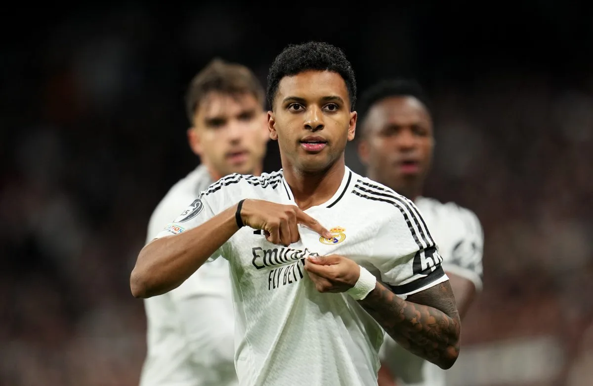 Le PSG se heurte aux poids lourds de la Premier League en course pour signer Rodrygo du Real Madrid