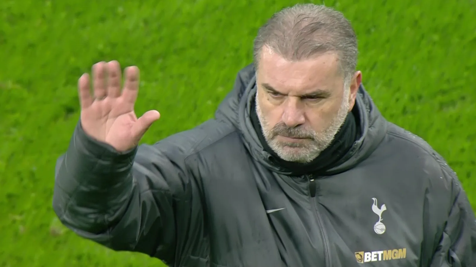 Ange Postecoglou met à jour : Dernières informations sur l’avenir du patron de Tottenham après la triste défaite à domicile contre Leicester en difficulté