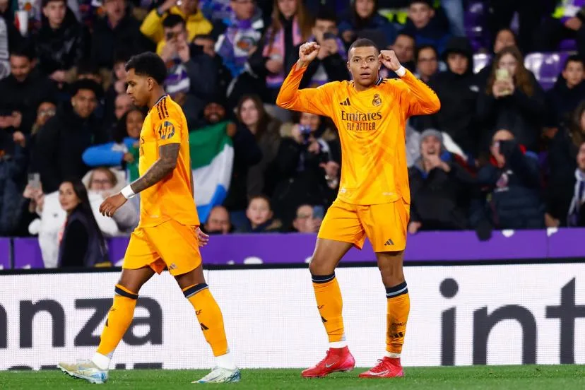 Cristiano Ronaldo Wanrs Carlo Ancelotti sur Kylian Mbappe