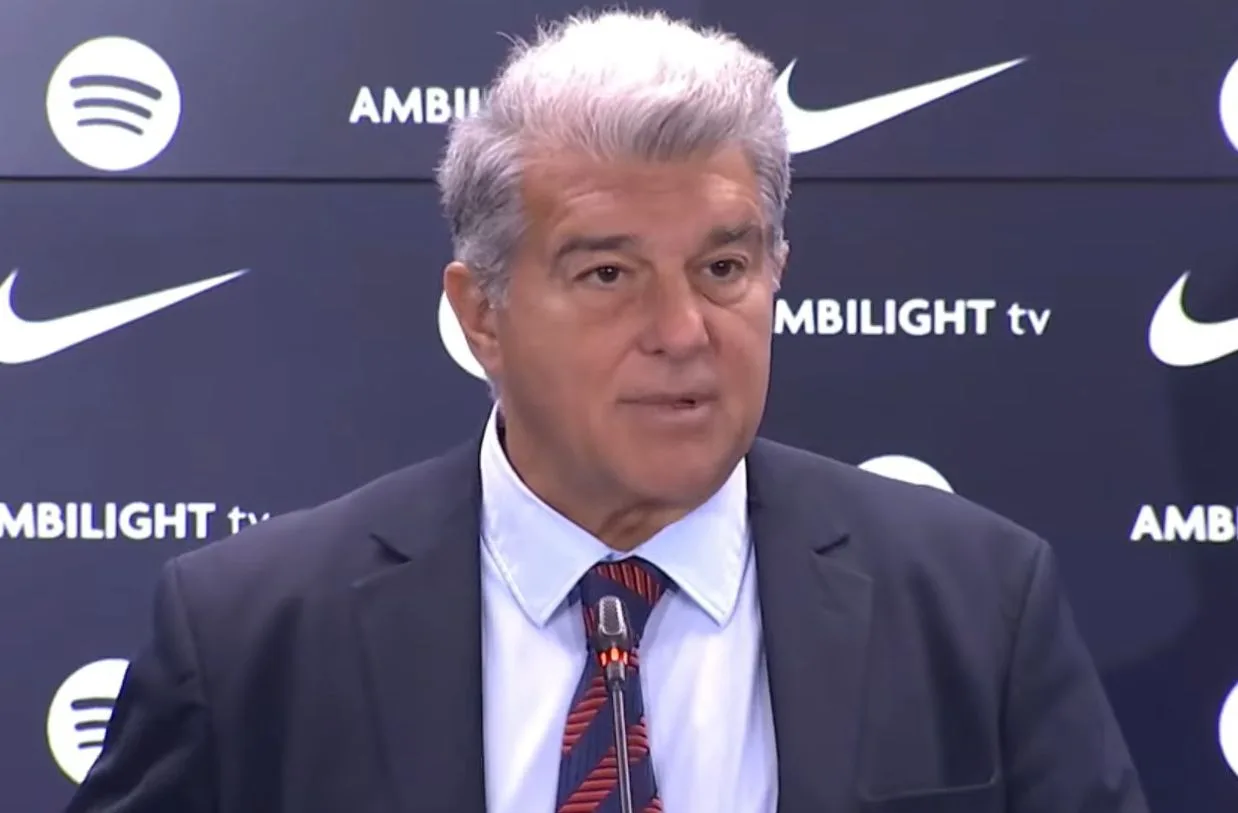 Joan Laporta rejoint les critiques de l’UEFA REF pour rallier Barcelone pour le classique