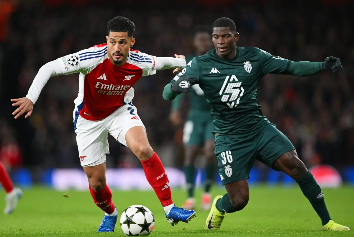 « Certaines personnes ne nous respectent pas. Même ici en Angleterre, ils pensent que c’est la ligue des fermiers » – William Saliba d’Arsenal défend les clubs de Ligue 1