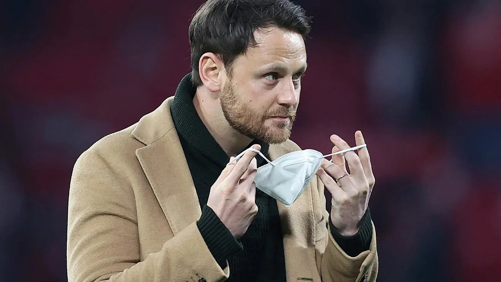 L’homme UTD nomme un nouveau gourou du transfert sur le «salaire réduit» quelques heures seulement après l’annonce des plans pour réduire 200 emplois supplémentaires