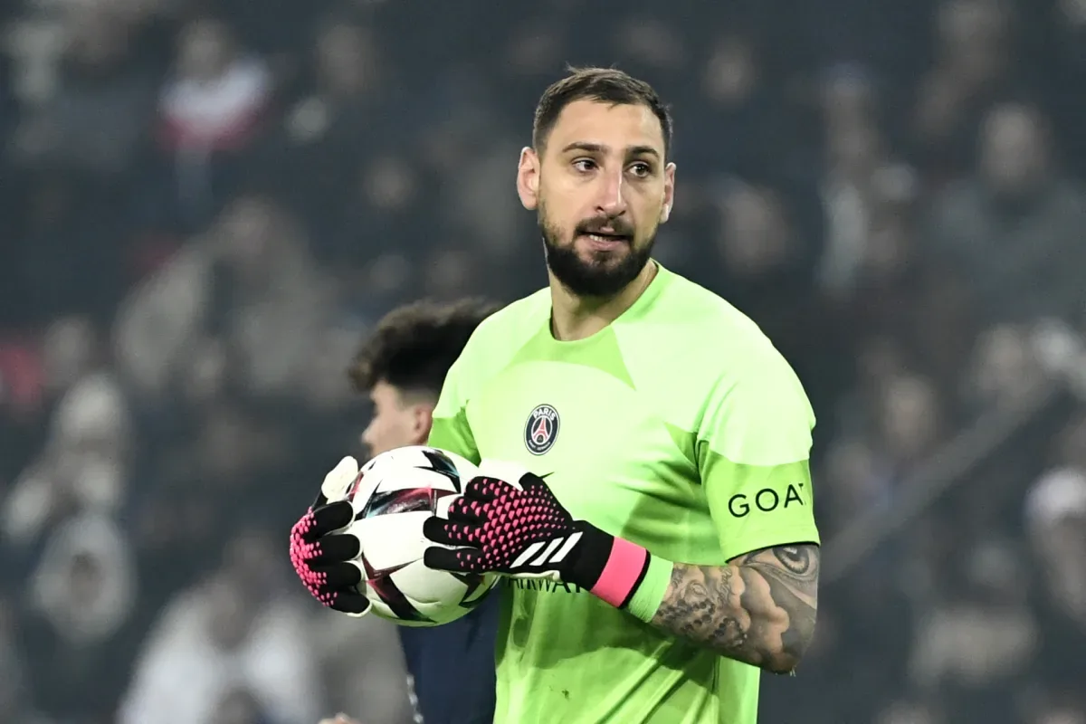 La Fédération française désavoue la décision de François Letexier de ne pas expulser Wilfried Singo de Monaco suite au tampon sur Gianluigi Donnarumma du PSG