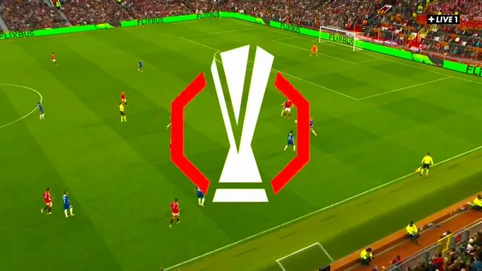 Le club d’athlétisme est en cours contre Manchester United à Old Trafford