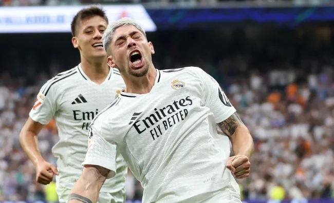 « Ce que ma femme me donne aujourd’hui, Casemiro me le donnait dans le vestiaire » – Fede Valverde, star du Real Madrid