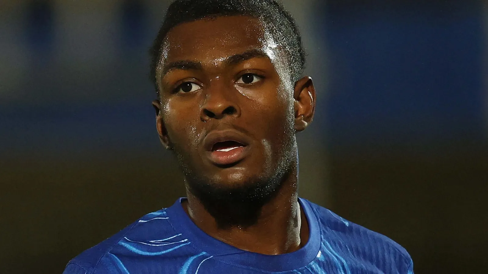 Chelsea U21 Ace qui a marqué deux fois pour humilier des stars dans la formation «  n’a pas signé un nouveau contrat sur le manque de temps de jeu  »